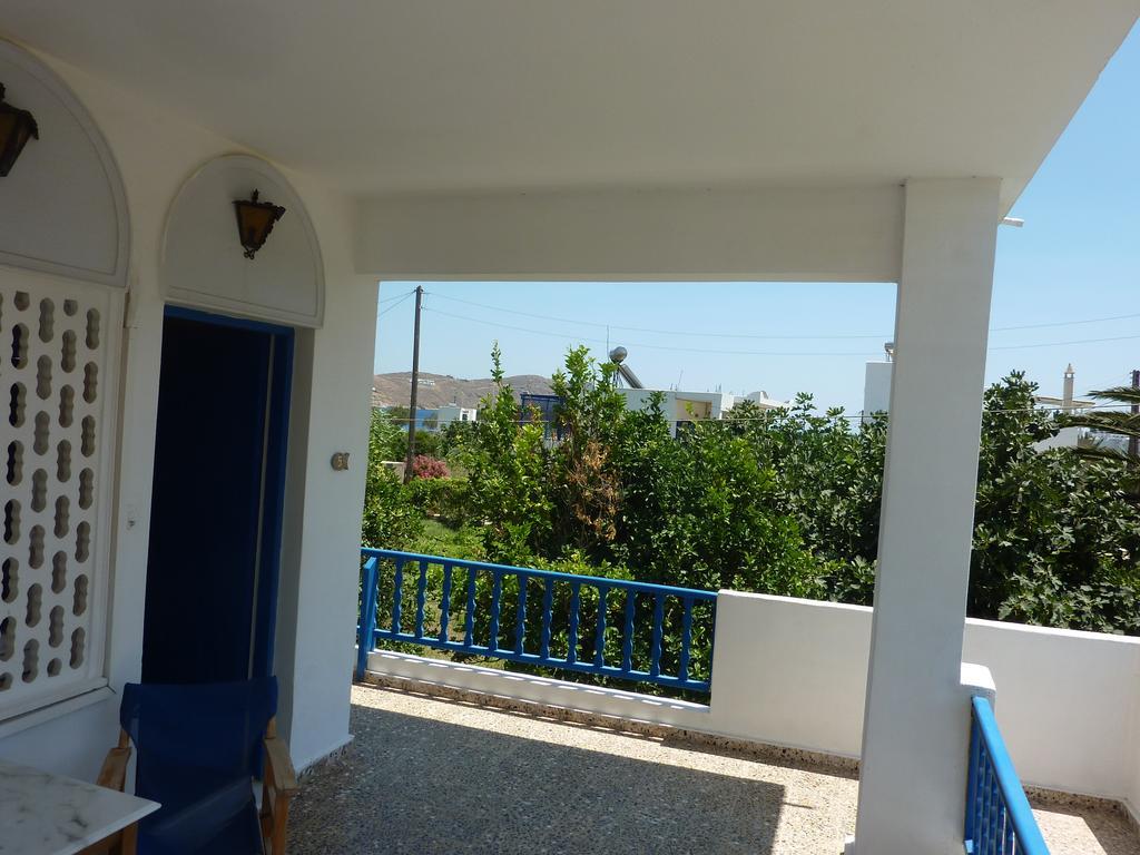 Villa Niki Livadi  Exteriör bild